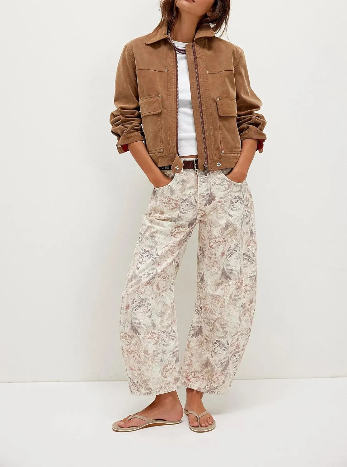 chouyatou Women's Y2k Baggy Wide Leg Denim Pants Boho Floral Printed Boyfriend Barrel Jeans with Pockets
