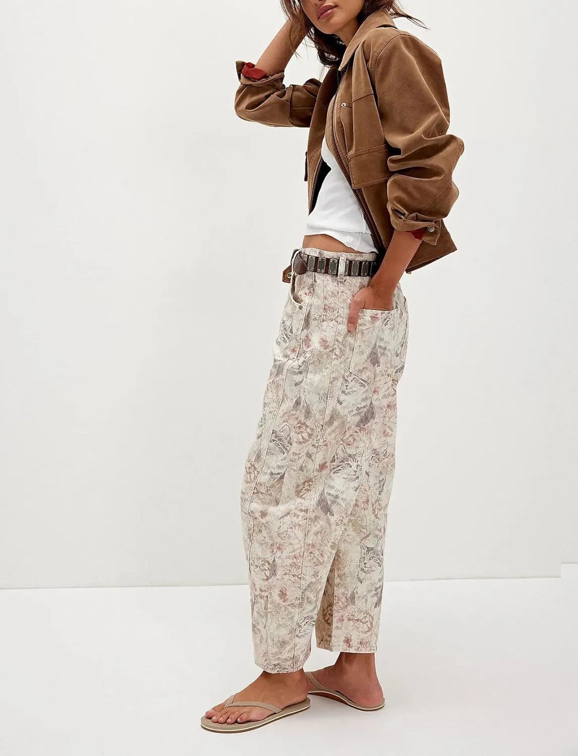 chouyatou Women's Y2k Baggy Wide Leg Denim Pants Boho Floral Printed Boyfriend Barrel Jeans with Pockets