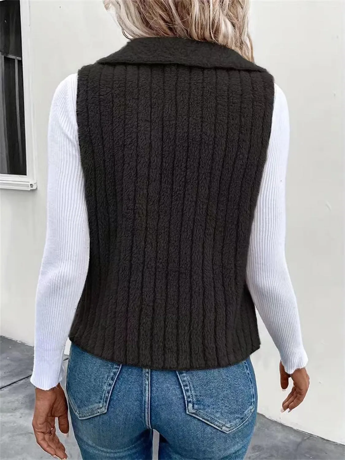 Cozy Sherpa-Lined Vest (6 Colors: Dust Storm, White, Black, Gray, Dusty Blue, Lilac)