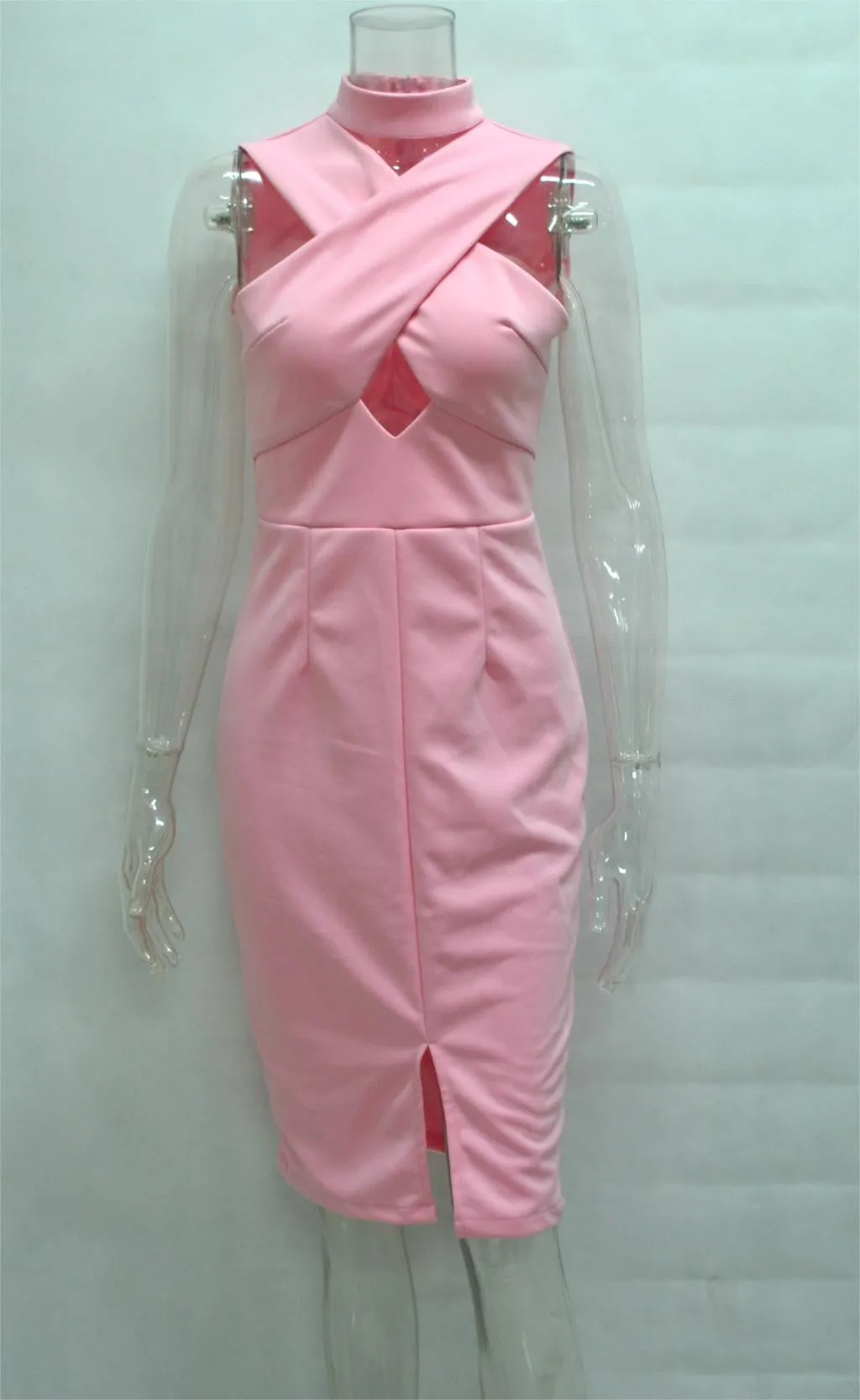 Elegant Sleeveless Dress With Slit