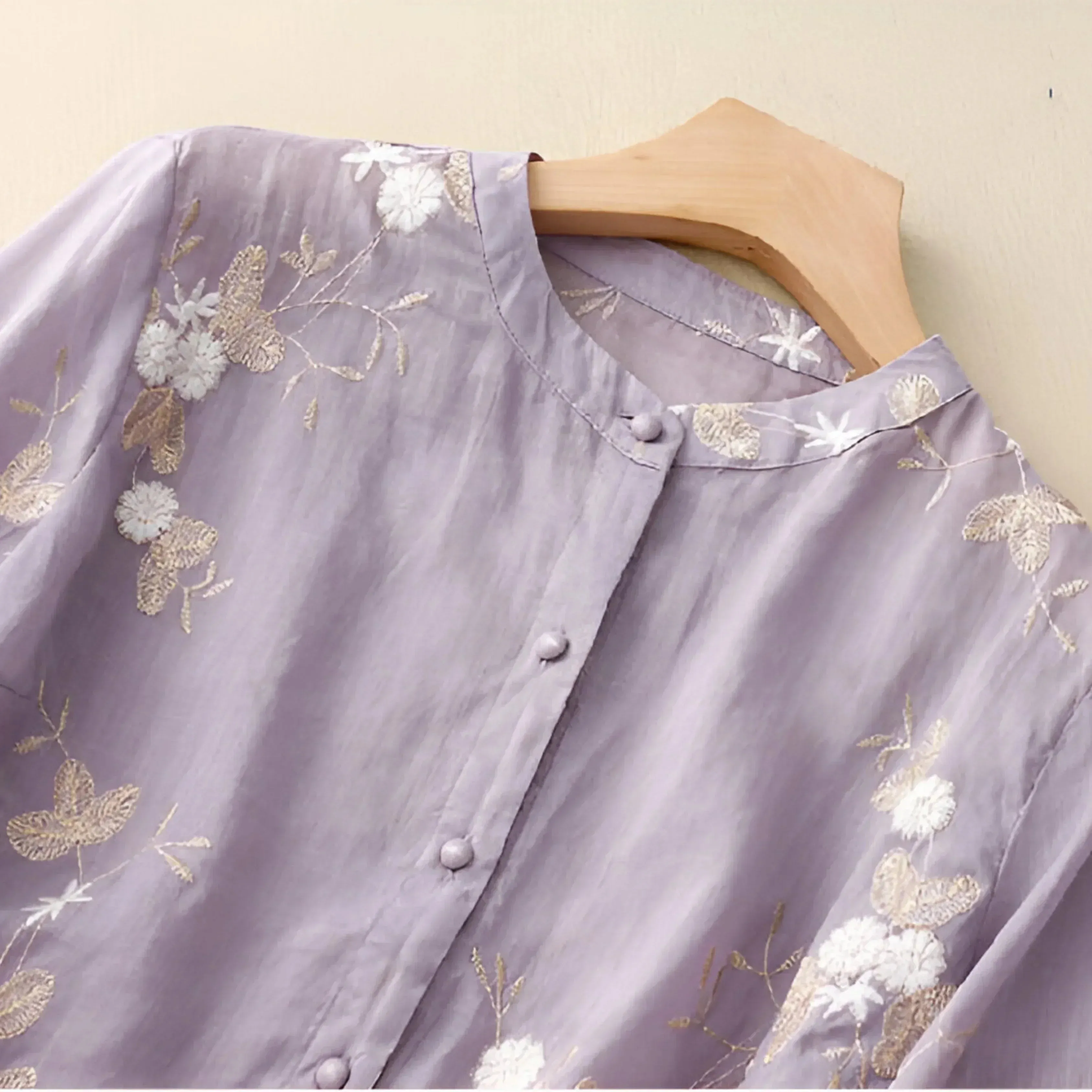 Emily | Cotton Top with Embroidered Flowers