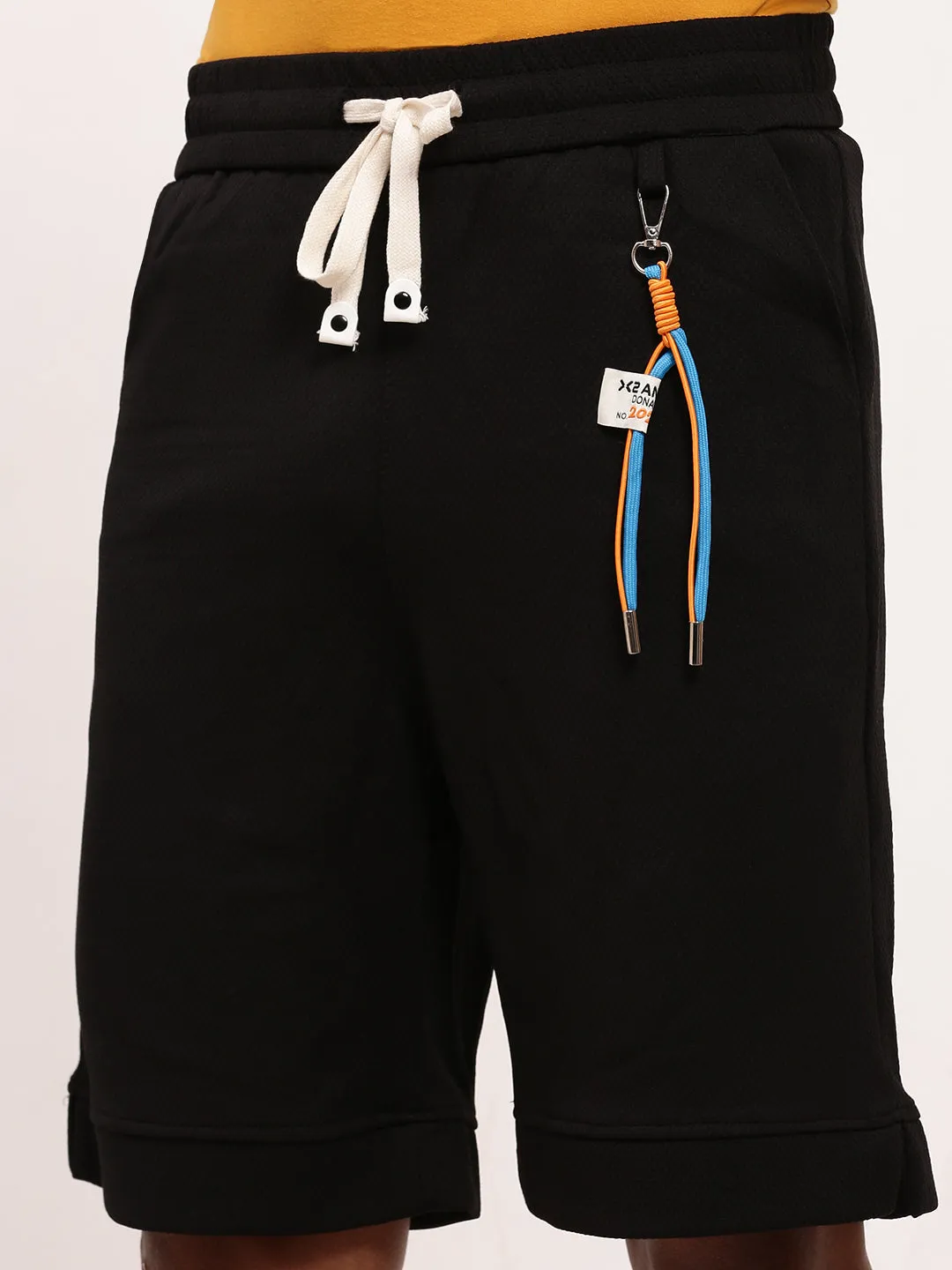 Men Black Solid Mid-Rise Shorts