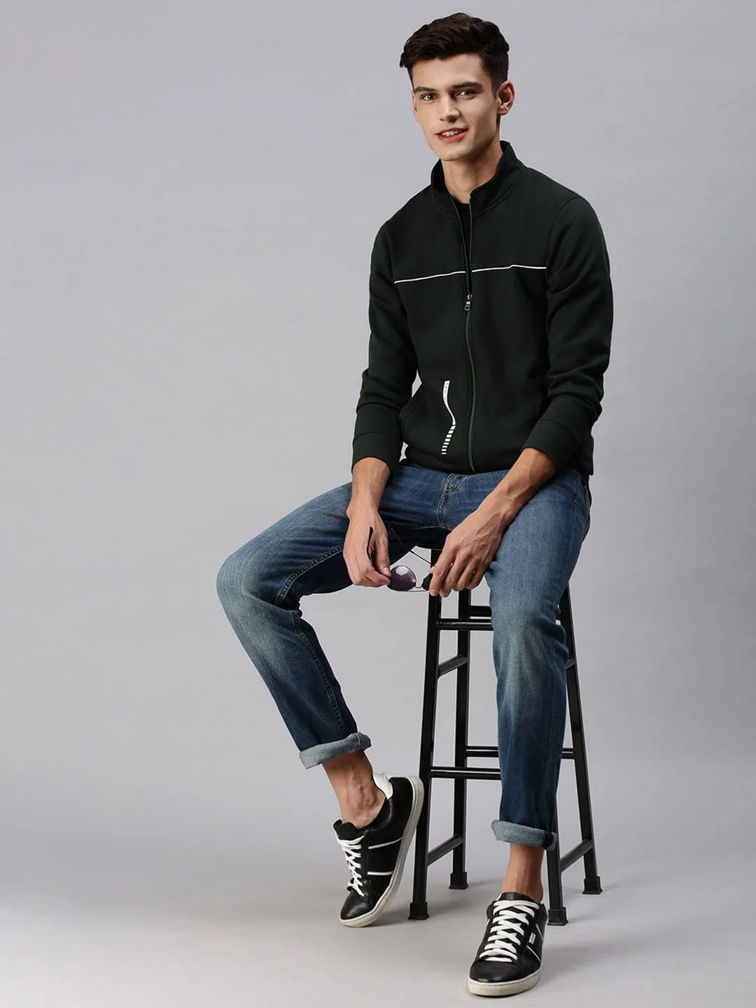 Men Green Solid Casual Sweatshirt