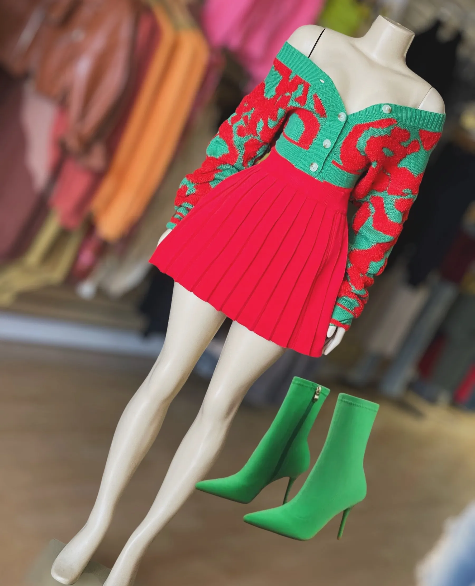 Print on My Sweater (red and green)