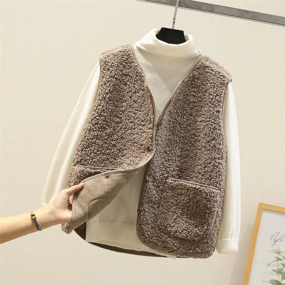 Riley - Elegant Cardigan