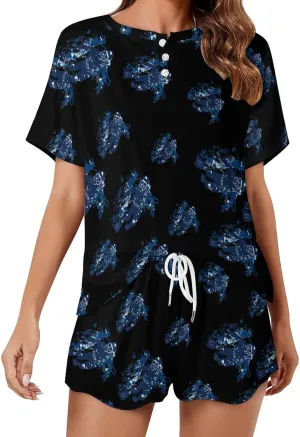 Scuba Diving Under Water Diver Women's Pajama Sets Short Sleeve Shirt And Shorts Cozy Sleepwear Loungewear Pjs