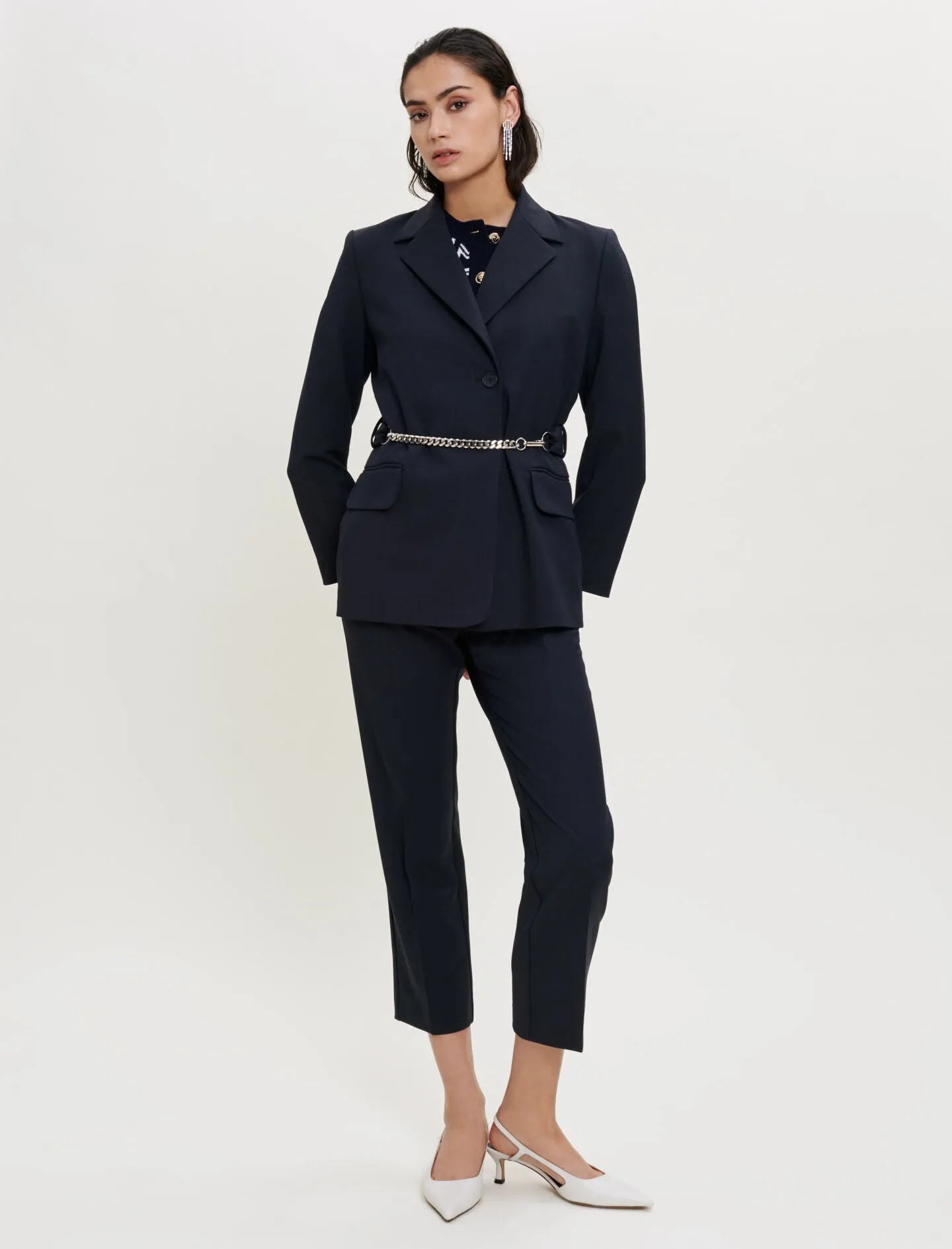 TAILORED JACKET WITH CHAIN BELT
