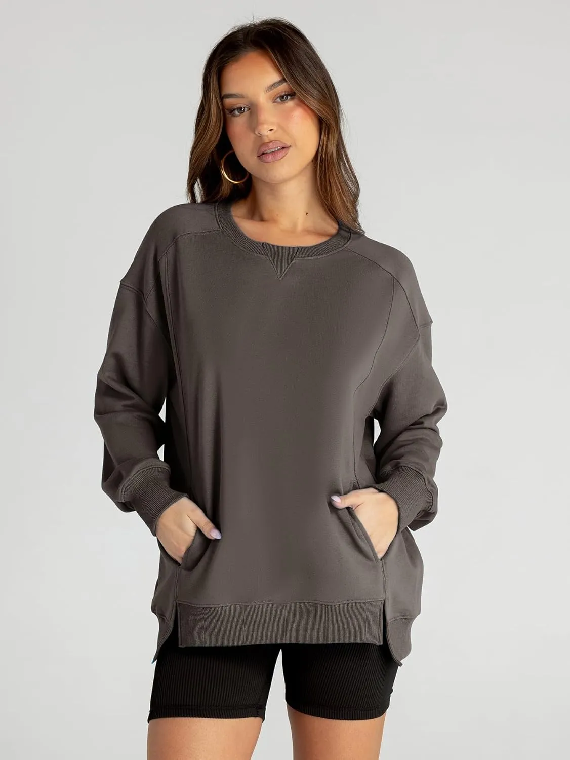 Women's Sweatshirt Casual Crew Neck Sweatshirts Loose Fit Long Sleeve Pullover Tops with Pockets