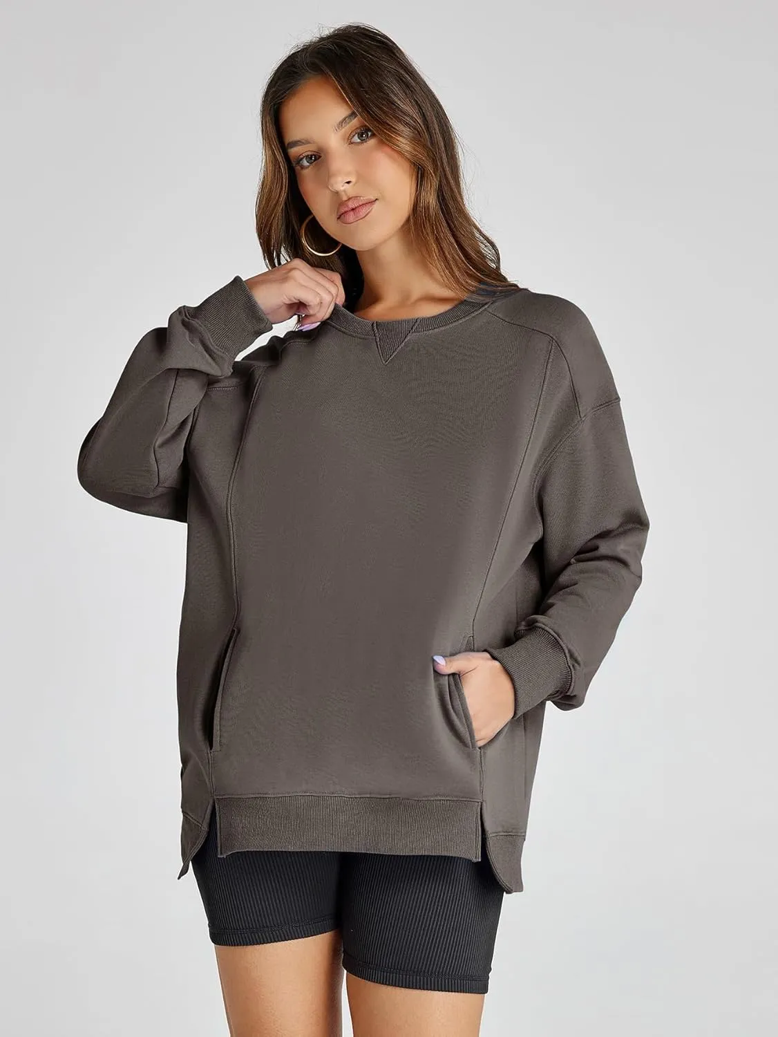 Women's Sweatshirt Casual Crew Neck Sweatshirts Loose Fit Long Sleeve Pullover Tops with Pockets